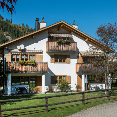 Ferien Haus Muntschi Aussenansicht
